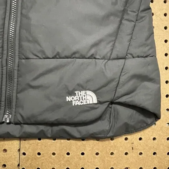 NWOT The North Face Black Everyday Insulated Vest Full Zip Medium Women